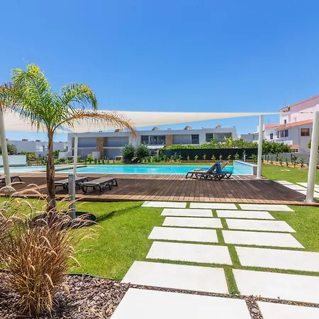 Garden Design Apartment *