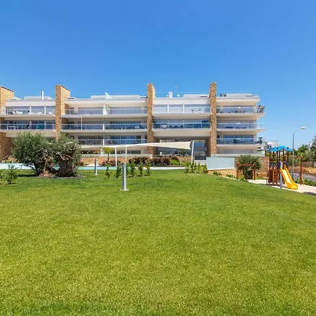 Apartman Garden Design *